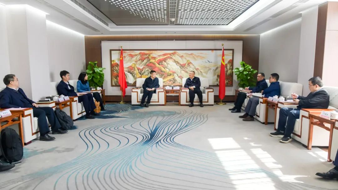 维多利亚老品牌vic(集团)官方网站