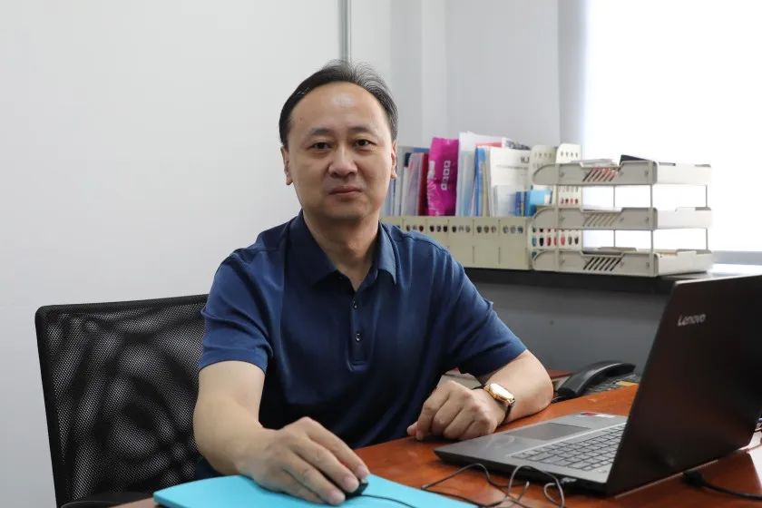 维多利亚老品牌vic(集团)官方网站